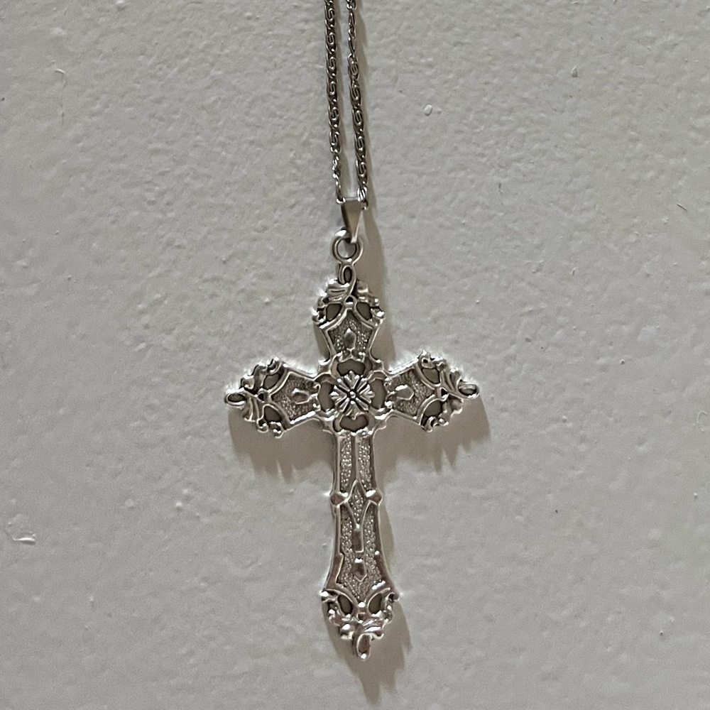 Men’s chrome cross